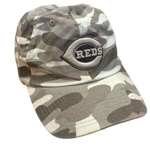 NBA Reds Camouflage Baseball Hat